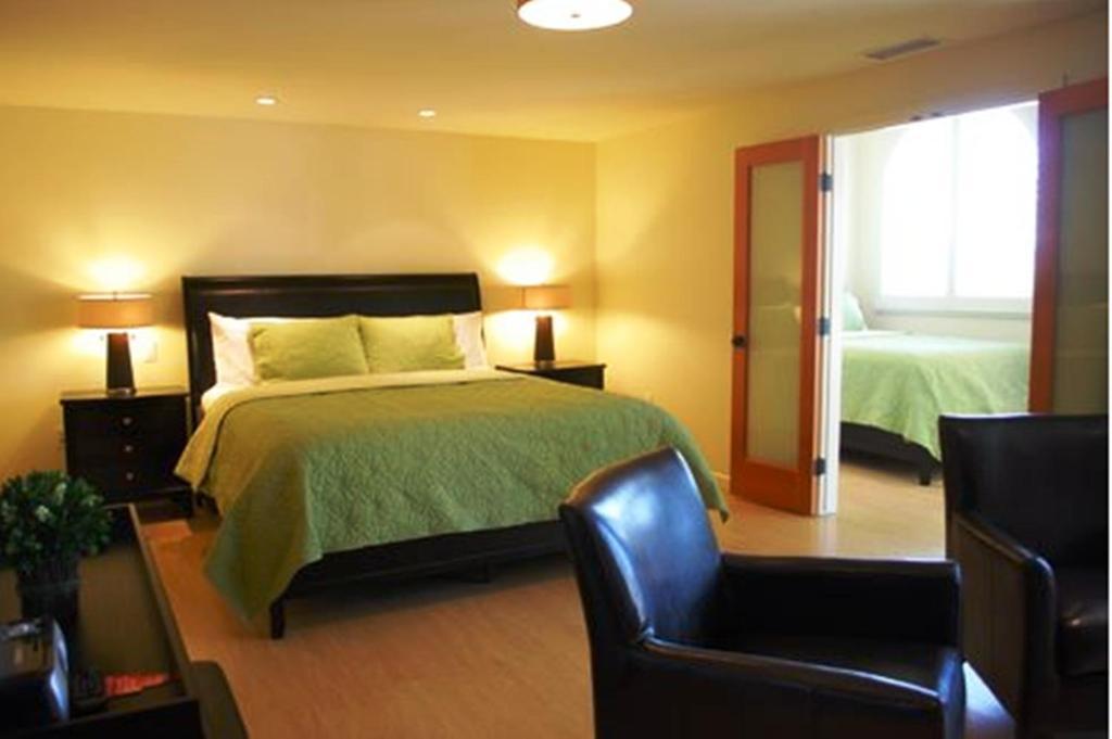Bella Capri Inn And Suites Camarillo Extérieur photo