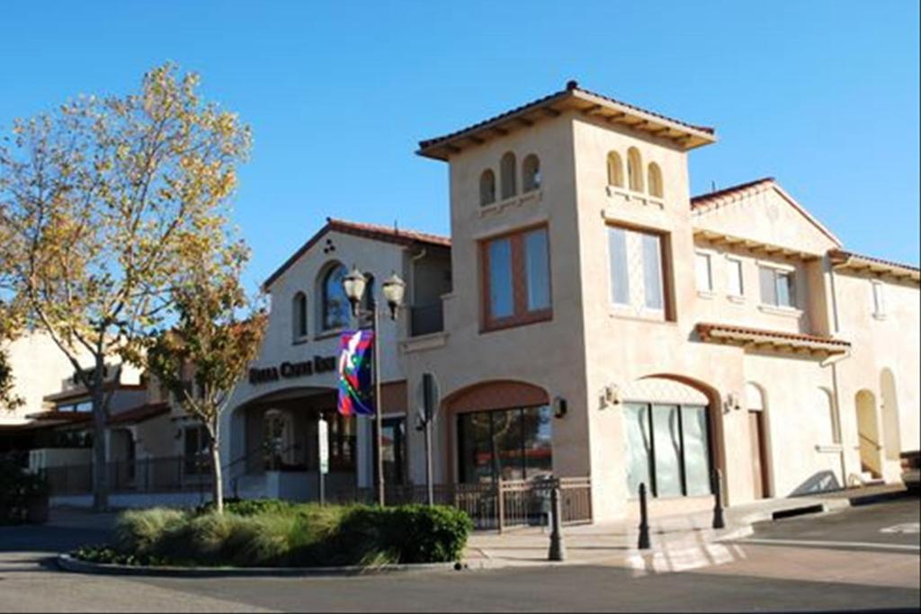 Bella Capri Inn And Suites Camarillo Extérieur photo
